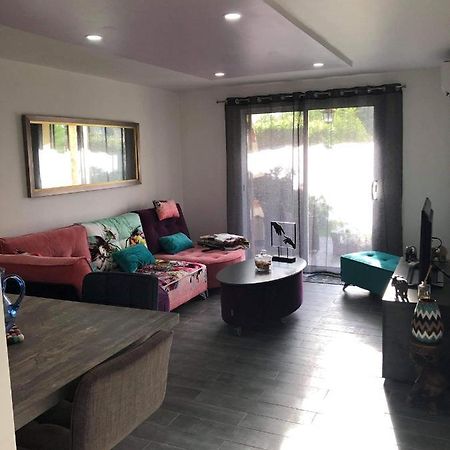Agay Le Pti Bonheur 60M2 Rez De Jardin, En Bord De Mer Сен-Рафаэль Экстерьер фото