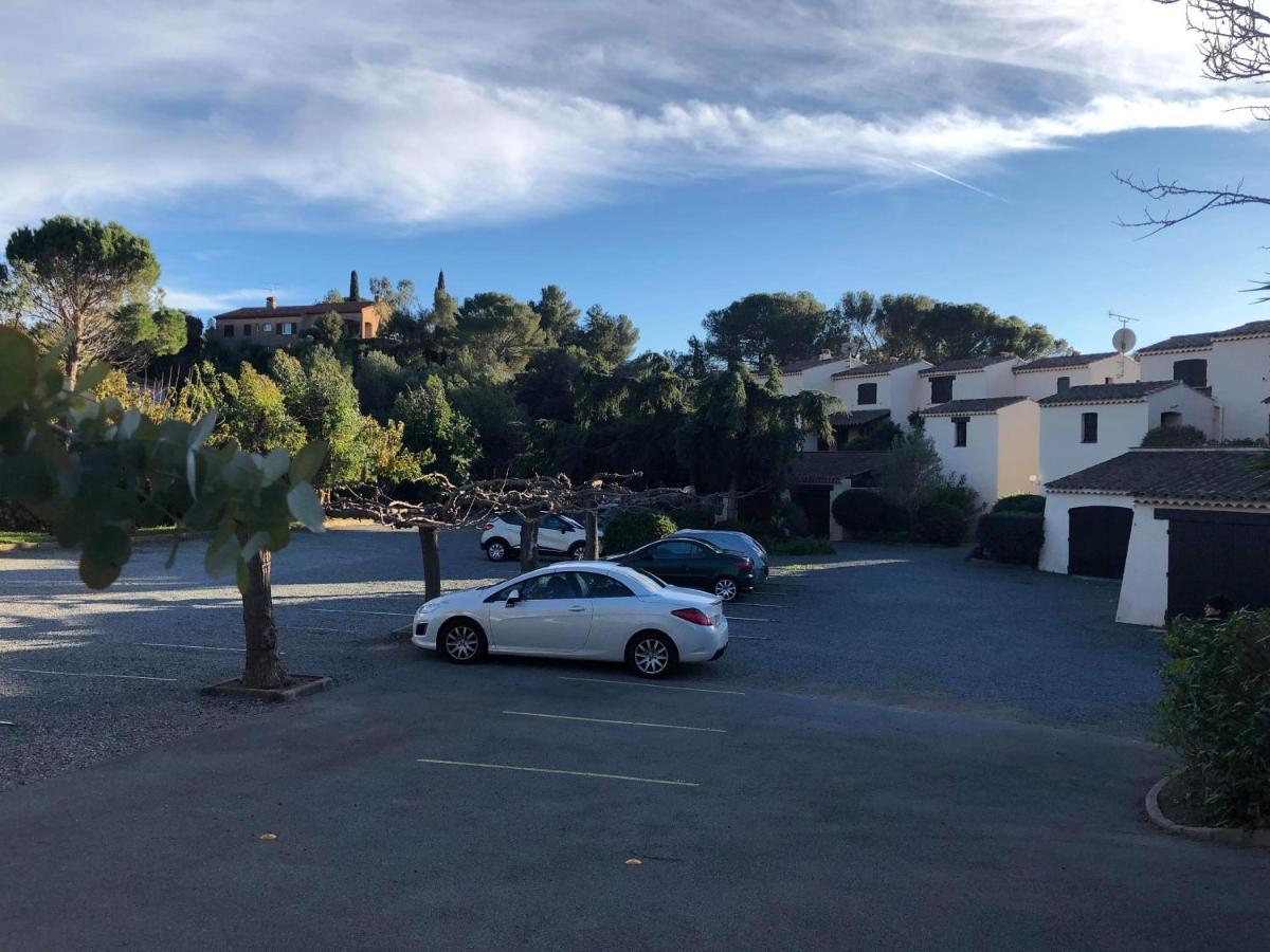 Agay Le Pti Bonheur 60M2 Rez De Jardin, En Bord De Mer Сен-Рафаэль Экстерьер фото